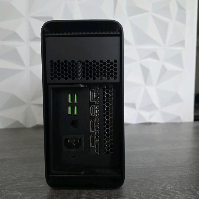 Razer Core V1 (RC21-00940) Pour Pièces - Carte Mère