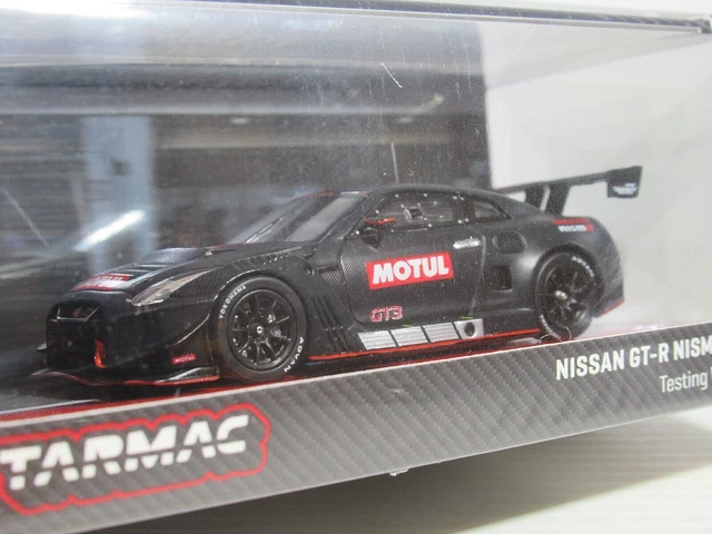 Tarmac Works - Nissan GT-R Nismo - Nürburgring 24 hours 2019 - Hobby 64