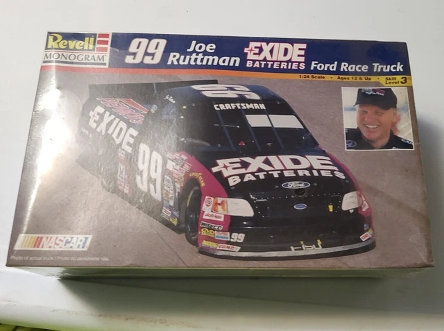 1 24 Revell Race Truck Model Kit FOR SALE! - PicClick