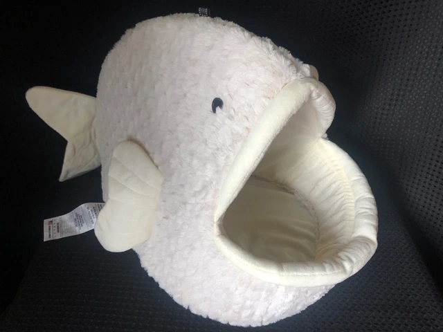 Nandog Pet Gear Fish Cave~Cat/Dog Bed Ivory (24"x15"x12")