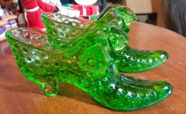 Lot of 2 Fenton Art Glass Hobnail Cat Head Shoes In Emerald Green