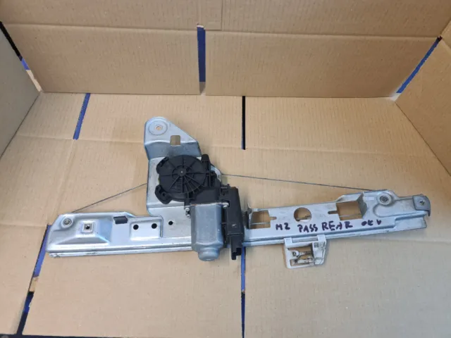 Renault Megane mk2 5 Door Passenger Side Rear Window Regulator with Motor