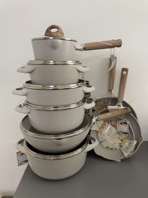 https://www.picclickimg.com/A-sAAOSwR-tkrTvb/masterclass-premium-cookware-set-In-Grey-15-Pieces.webp