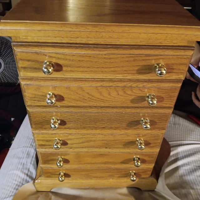 Amish Built Solid Oak Wood Chest Jewelry Box Brass Pulls 6 Drawer