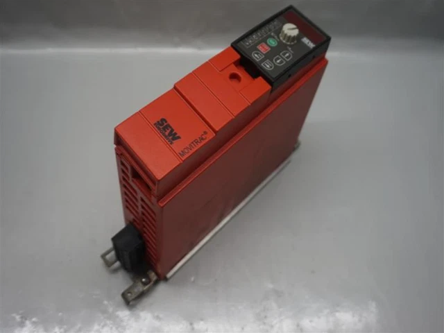 SEW-EURODRIVE MC07B0004-2B1-4-00 MC07B00042B1400 Frequency Inverter ...