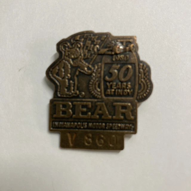 1980 Indianapolis 500 Bronze Pit Badge Pin #V860, Indy 500, BEAR, 50 Years