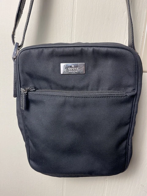 100% Authentic Gucci Crossbody Bag Black