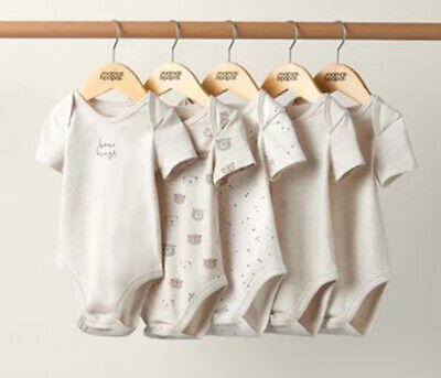 Neutral unisex boys girls baby clothes newborn first size up to 1 month