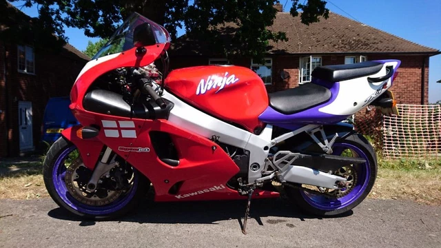 KAWASAKI NINJA ZX7R 1996 p1 Red-White-Purple super sports