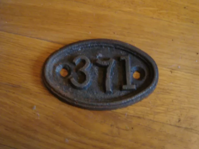 genuine antique vintage cast iron door house train number cottage no 371