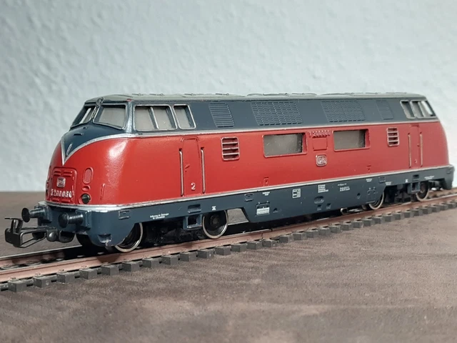Märklin H0 3021 (Delta-Digital) Diesellok BR. V200 060 der DB in Rot