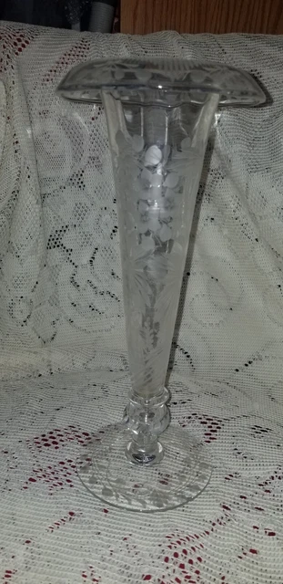 Antique Libbey American Brilliant Intaglio Cut Glass Engraved 10" Vase