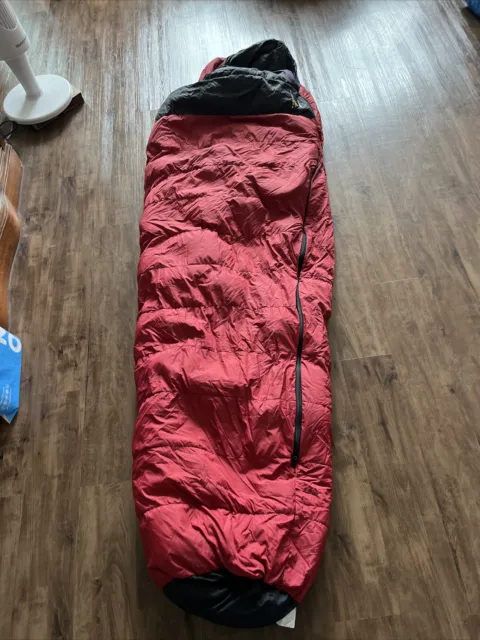 Mountain Hardwear Tioga Mummy Down Sleeping Bag Large 84”x31” W/Carrying Bag