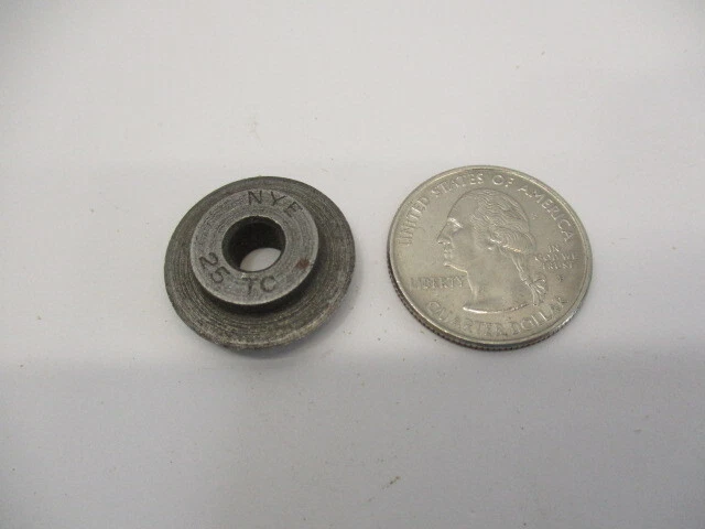 New RIDGID Pipe Wrench Replacement Part # NYE 25 TC Spacer Wheel Cutter NOS