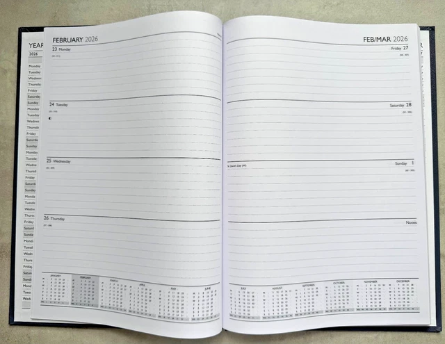 Celino 2026 Diary A4 Week To View – Padded Cover, Metal Corners, Full Year Planner