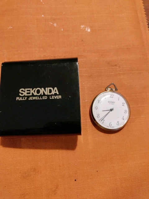 SEKONDA USSR 19 Jewels, Au 10 Plated Case, Pocket Watch Working