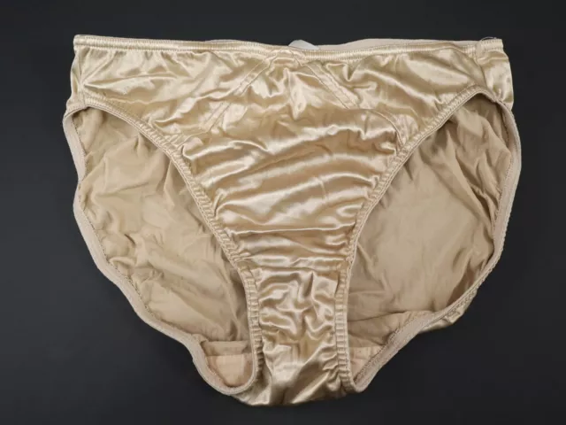 VTG Victoria's Secret Second Skin Satin Hipster Brief Panties MEDIUM