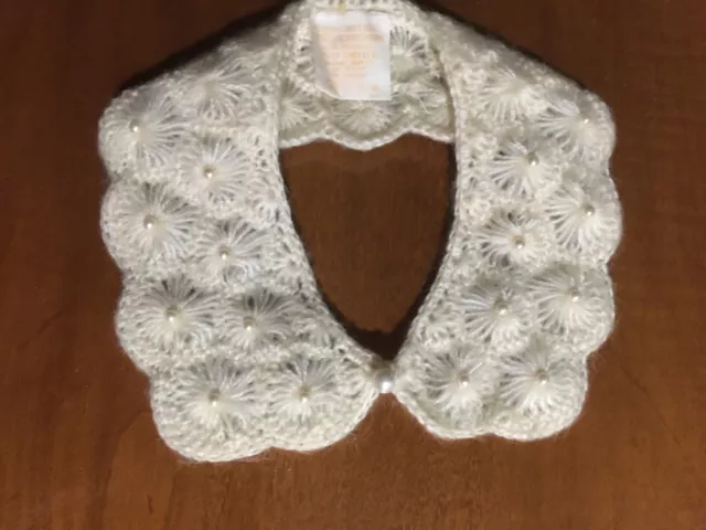 Women's crochet vintage  collar retro light beige beaded