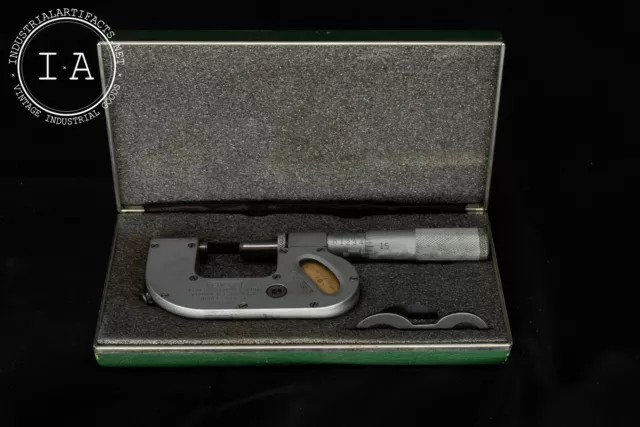 Vintage Federal Micrometer 200P-I