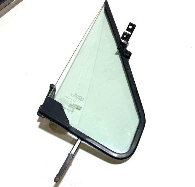 1983-1992 Ford Ranger (Bronco II) vent glass w/frame (RH)  flipper window