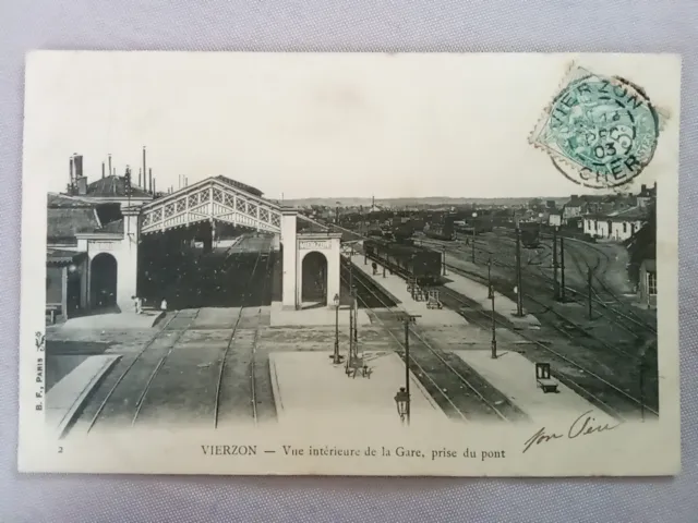 CPA, VIERZON (18), Vue Intérieure de la Gare, Prise du Pont 1903