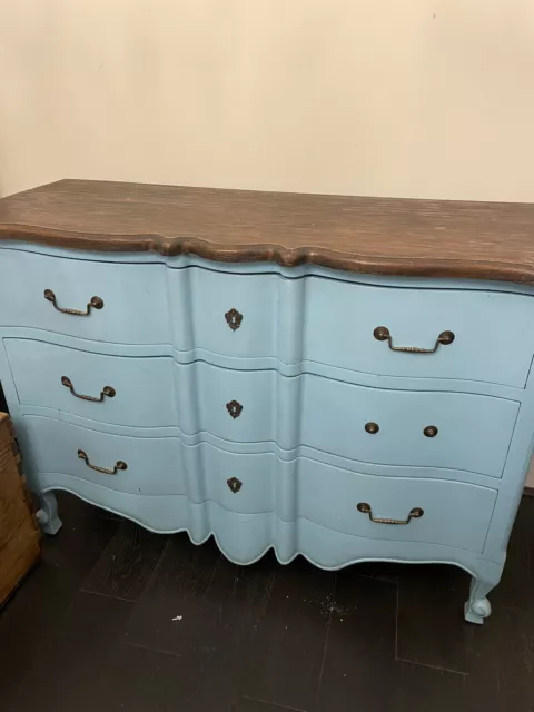 french Style chest of drawers used