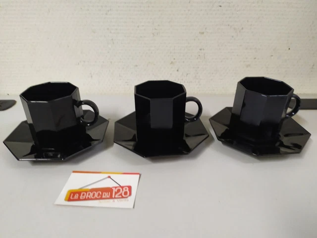 lot de 3 tasses à café avec soucoupes noire / Arcopal Arcoroc Opaline / Vintage