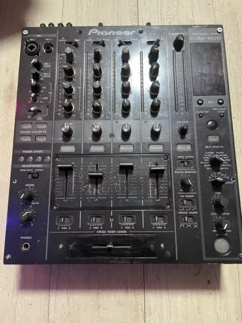 Pioneer DJM-800 Mischpult