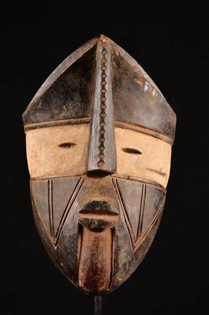 20733 African Old Dan Mask / Mask Liberia