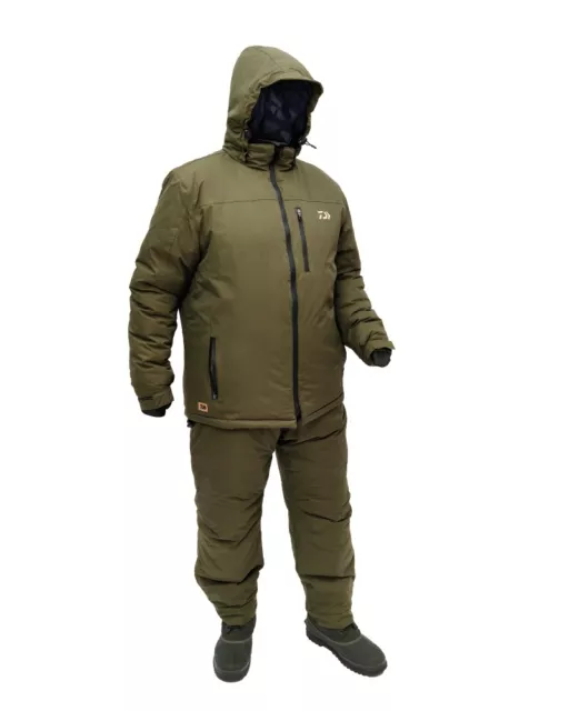 New 2022 Daiwa 2 Piece Winter Carp Waterproof Fishing Suit