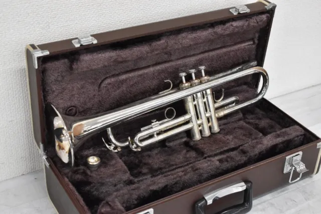 YAMAHA Trumpet YTR-2320ES Silver with Hard Case