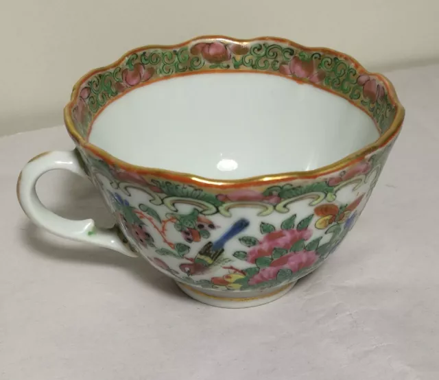 Antique 19th Century China Export hand painted Famille Rose cup