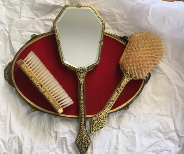 Set toeletta antico (spazzola, specchio, pettine) con scatola