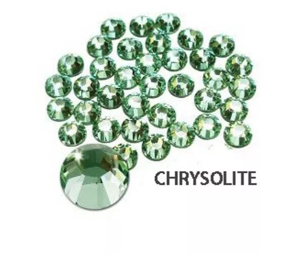 24 Original Swarovski 2028 flache Rückseite CHRYSOLITHKRISTALLE - SS34 oder 7,2 mm