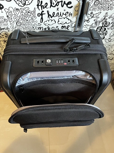 Tumi Alpha 3 International Expandable 4 Wheeled Carry-On - Black (1171541041) 8