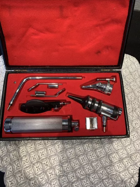 Reister - Aesculap Otoscope & Opthalmoscope Set