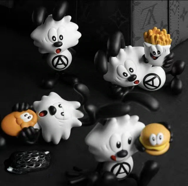 VERDY VICK X Mcdonald Figure 4 Pcs Set Limited Hong Kong