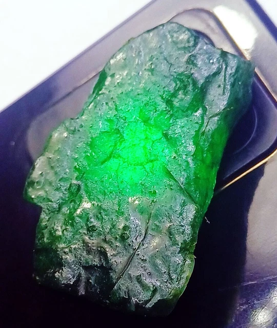 Émeraude Naturelle Brute Non Taillée De 500 à 550 Carats Vert émeraude Pierre Certifiée, Pierres Précieuses De Colombie Brutes Non Taillées, Collection Exclusive Rare Dépêchez-vous ! - France