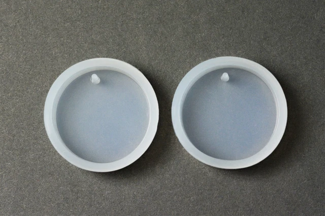 2 Silikonform rund Anhänger ca. 30x7,5mm Schmuckanhänger Gießform Resin 7002Q