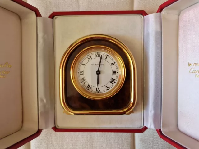 Pendulette de voyage (ou non) de chez Cartier