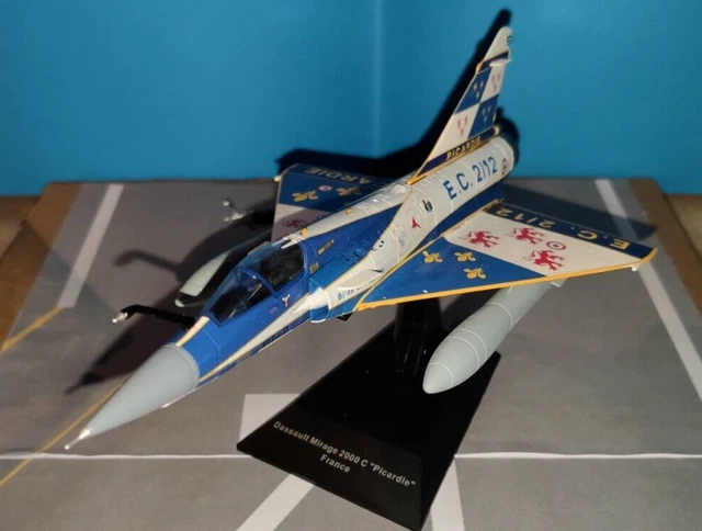 Avion Miniature Mirage 2000C Picardie, Dassault, Altaya 1/72, Collection Militaire, Rare, Plastique Et Métal