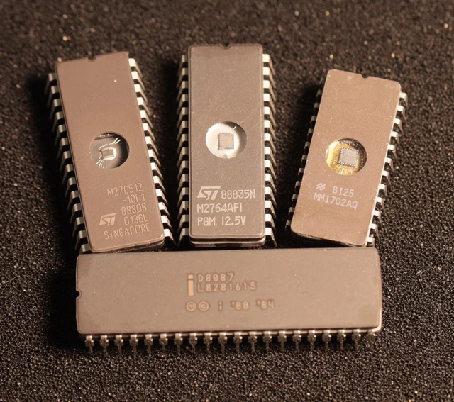 457851_8