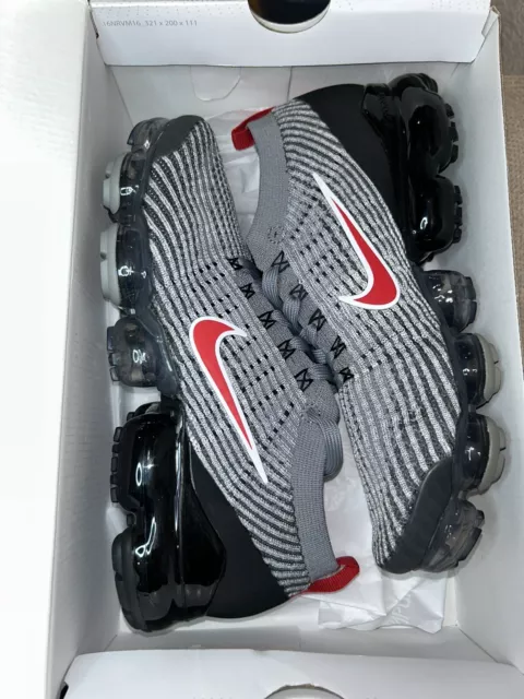 Vapormax grey online and red