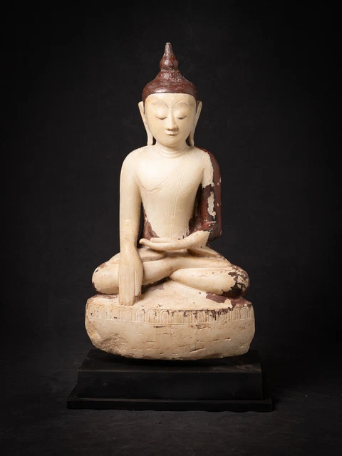 Very special antique Burmese alabaster Buddha statue from Burma
