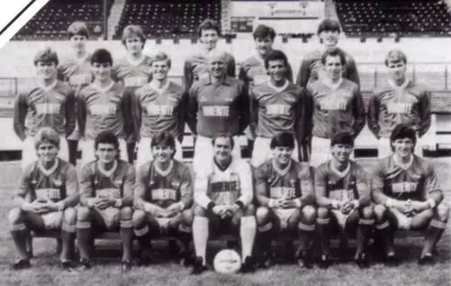 Bristol City Football Team Photo>1984-85 Season