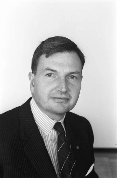 DAVID ROCKEFELLER AMERICAN banker 1962 OLD PHOTO 4 $8.50 - PicClick AU