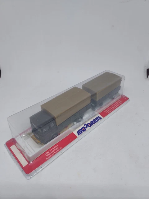 MAJORETTE LOT DE 2 Camions Remorque /Jouet EUR 19,99 - FR