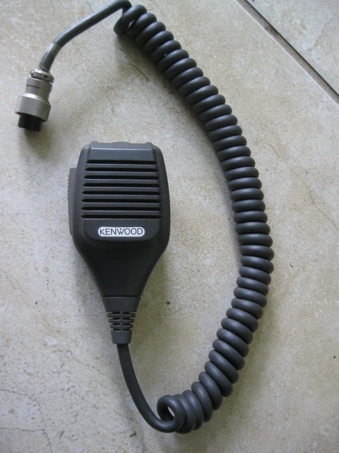 Kenwood ORIGINAL MC-42S hand microphone in good shape with 8 pin plug Kenwood ORIGINAL MC-42S hand microphone in good shape with 8 pin plug