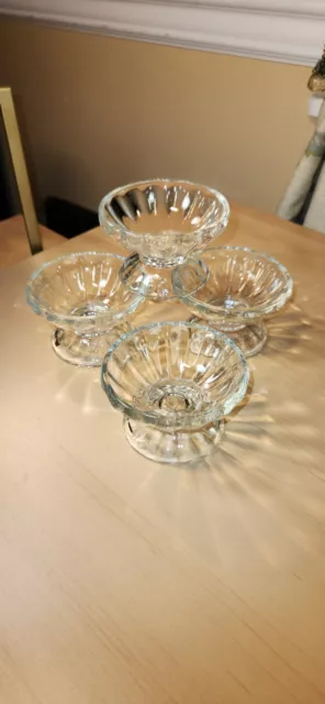 4 Clear Glass Fluted Ice Cream, Sundae, Or Sherbet Bowls