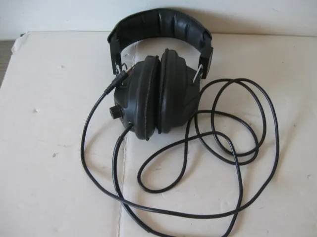 Headset Earphones Radio Shack Pro-100 Communication headset w/Volume Control